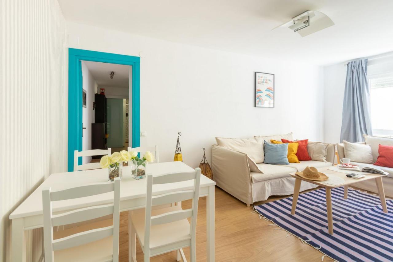 Colours Apartment And Garage Historical Center 4 Pax Sevilla Exteriér fotografie